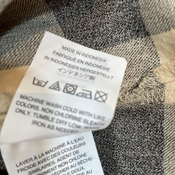 Madewell top Size S Longsleeve Button Down EUC Flannel Buffalo Check - Picture 12 of 14